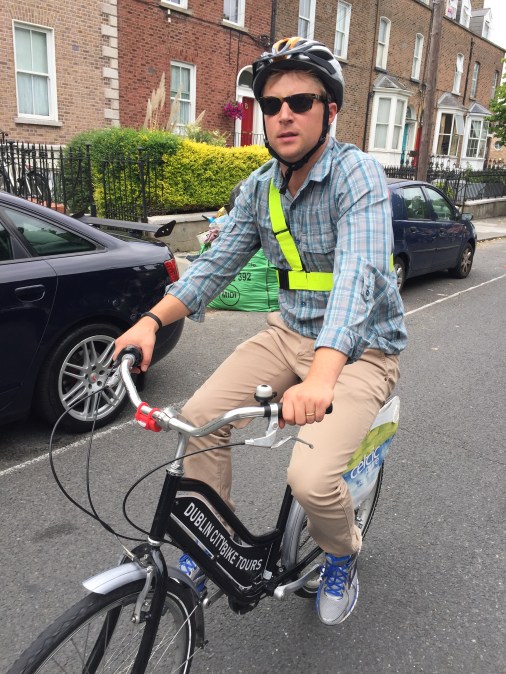 4529EB19-445D-40A8-8139-C7F7190FC528